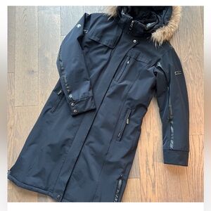 Descente Quebec Ski Coat Jacket- with removable fur collar-Size 10